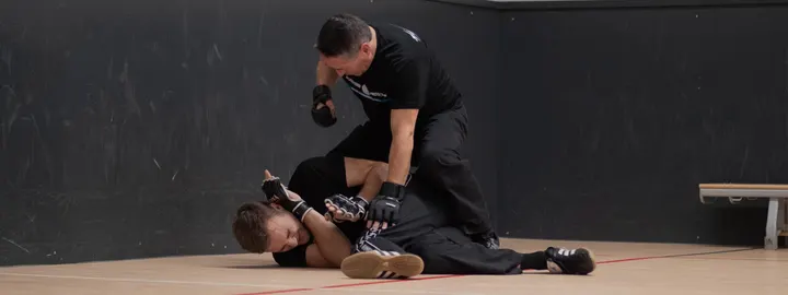 Selfdefense & Protection Apeldoorn — Vechtsport in Matenhoeve, Apeldoorn