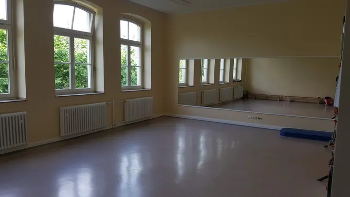 Tanzschule Ophelia — Tanz in Eller, Düsseldorf