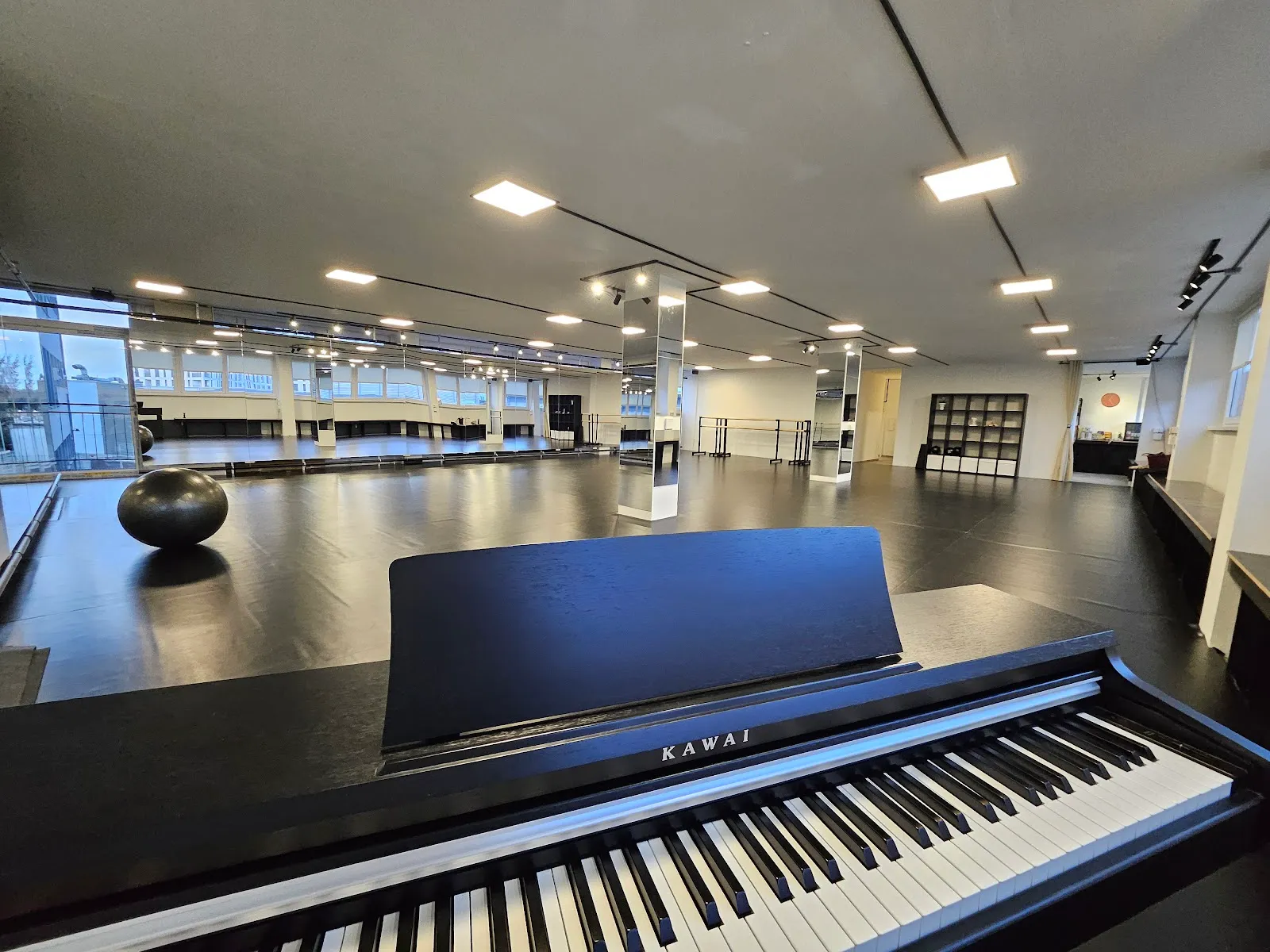 B:STUDIO — tanz-studio in Südviertel, Essen — 2