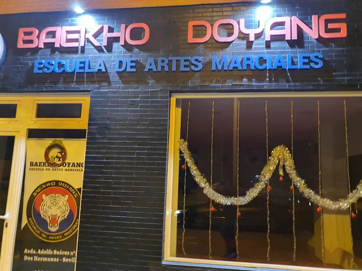 Baekho Doyang — artes marciales-studio en Sevilla — 3