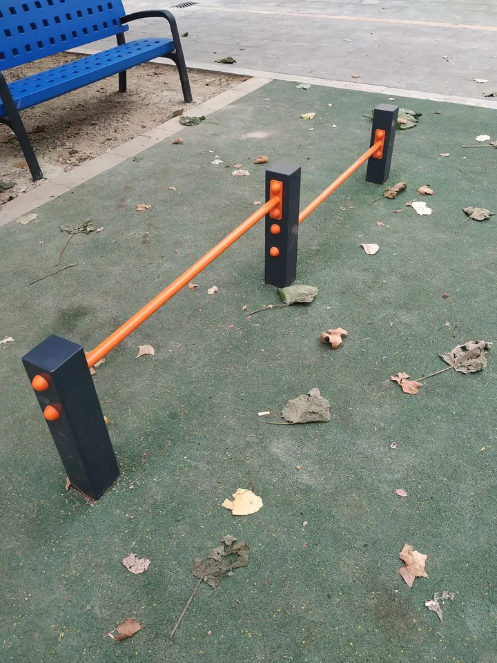 Sarpado Bars - Parque calistenia — calisthenics-studio en Tres Forques, Valencia — 2