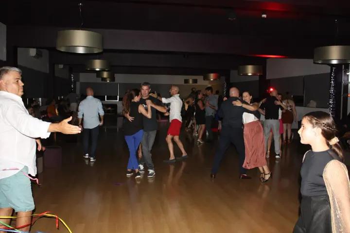 Global Dança (Ramalde) — dança-studio em Porto — 3