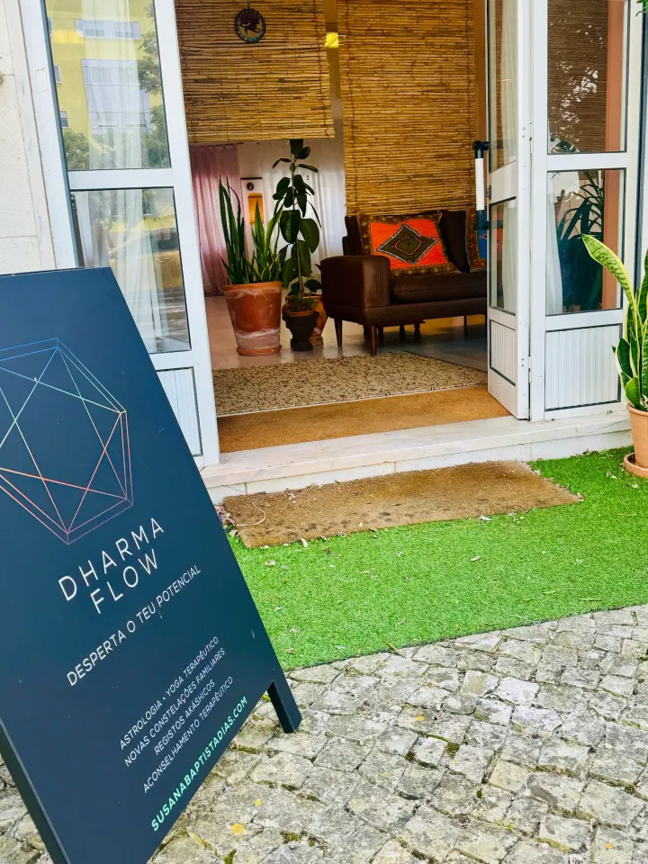 Dharma Flow — yoga-studio em Sacavém e Prior Velho, Prior Velho — 2