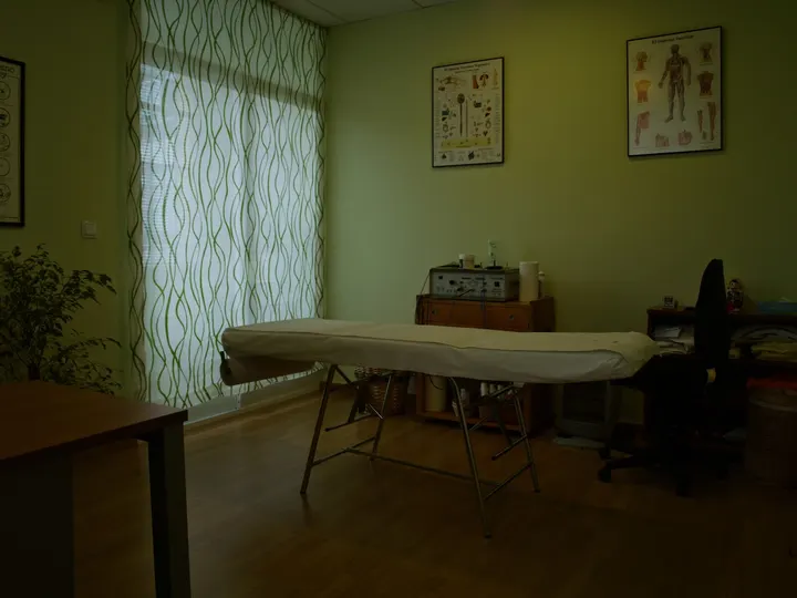 Centro de osteopatia y yoga "Manuel Castro" — yoga-studio en Ourense — 4