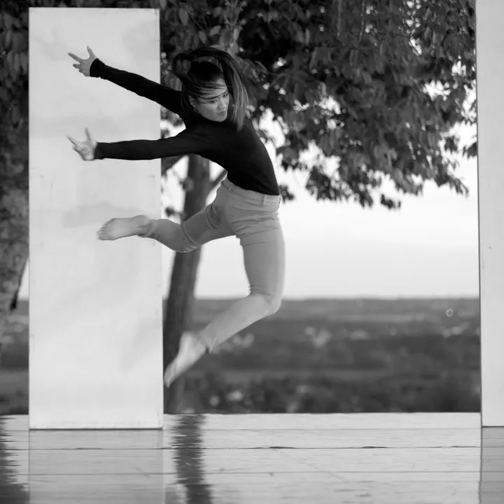 Adage 1 Bureau — Danse à Bordeaux Sud, Bordeaux