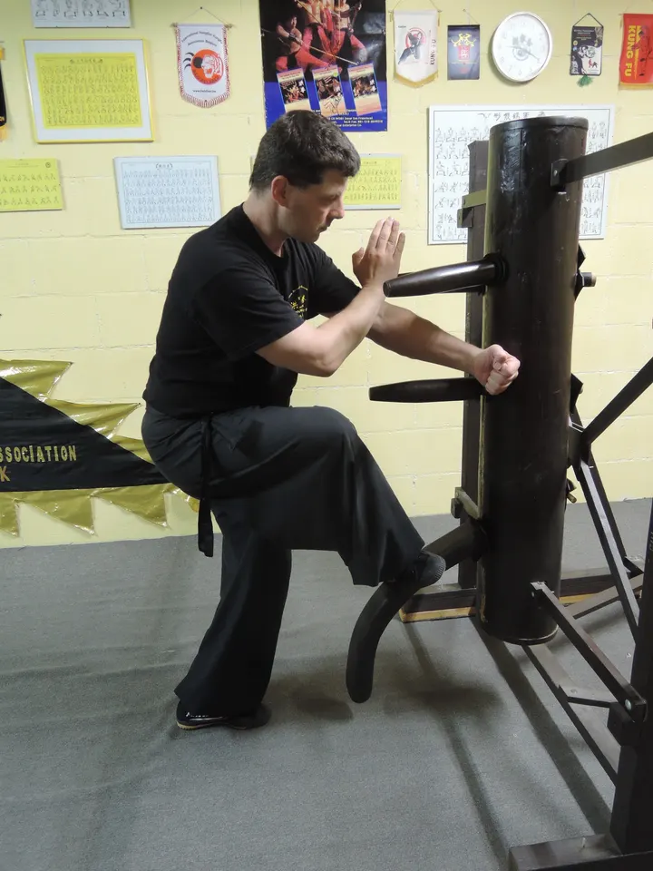Bo Chi Lam Kung-Fu Schule für traditionelles Hung Gar Kuen — kampfsport-studio in Weingärtensiedlung, Karlsruhe — 3
