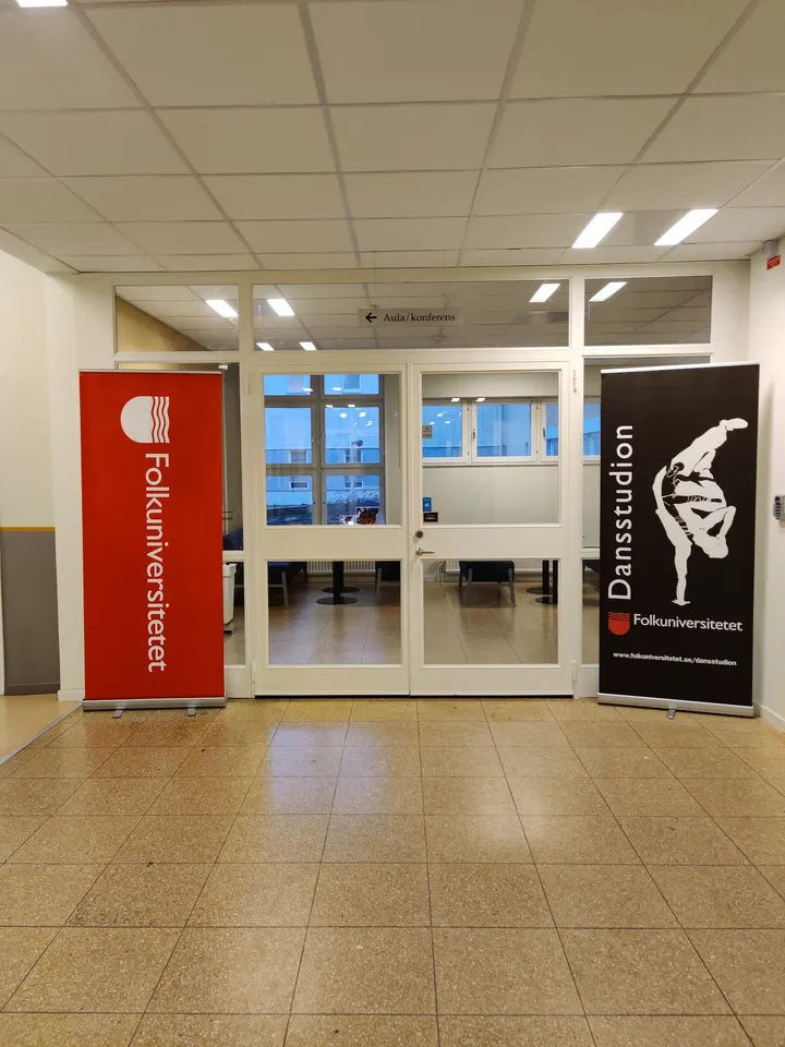 Folkuniversitetet Linköping — dans-studio i Stolplyckan, Linköping — 2