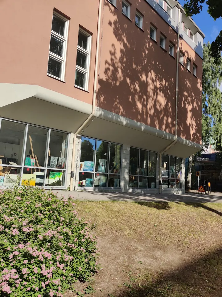 Folkuniversitetet Linköping — dans-studio i Linköping — 3