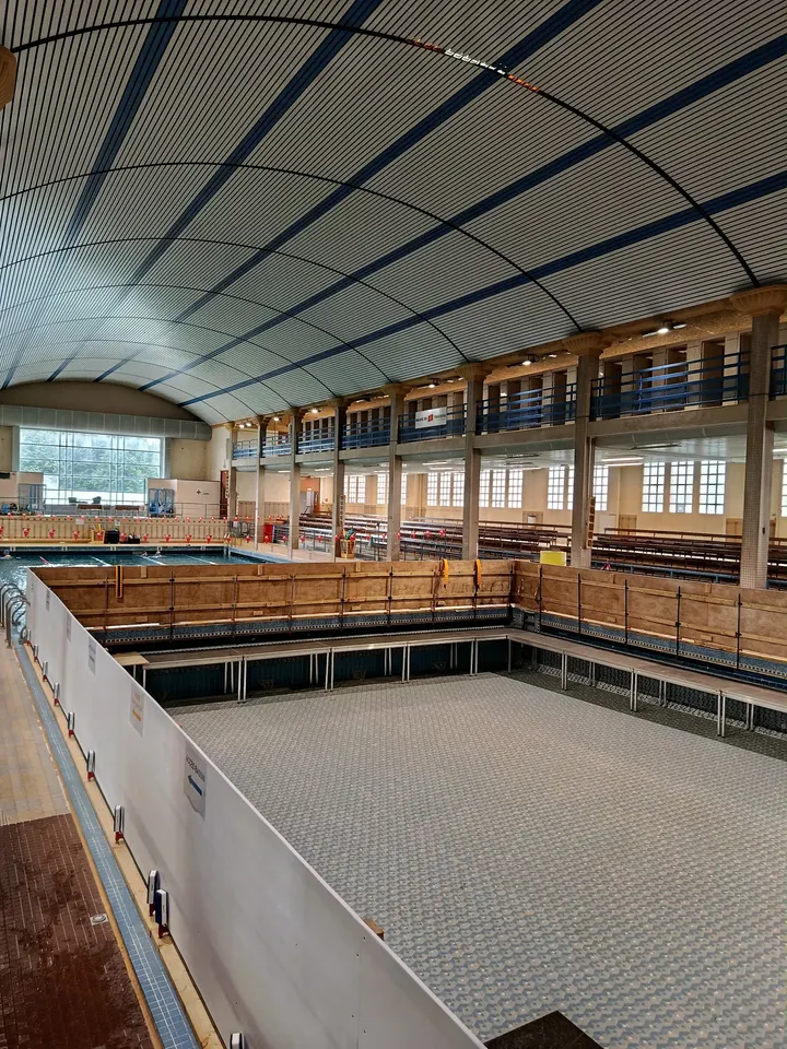 Piscine Nakache (Hiver) — studio à Toulouse — 5