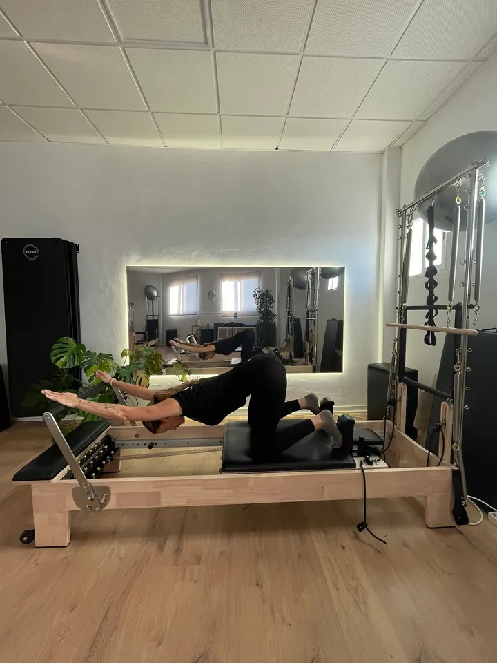 Fitstudio Los Gallos | Pilates, Fitboxing & Entrenador Personal — Entrenamiento personal en Chiclana de la Frontera