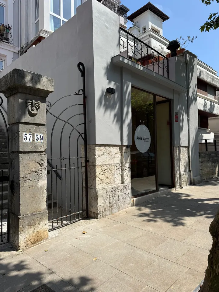 Arde barre Santander — Barre en Tetuán, Santander