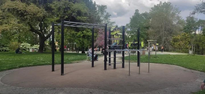 Parc de Street Workout — salle de fitness-studio au Grand-Treuil, Limoges — 3