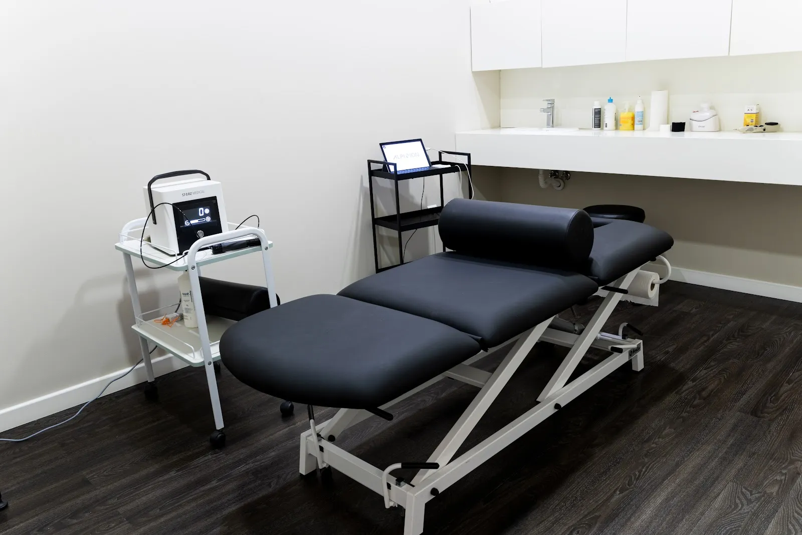 Clínica de Fisioterapia en Jaén | The Fisio Clinic | + Podólogo — entrenamiento personal-studio en Jaén — 2