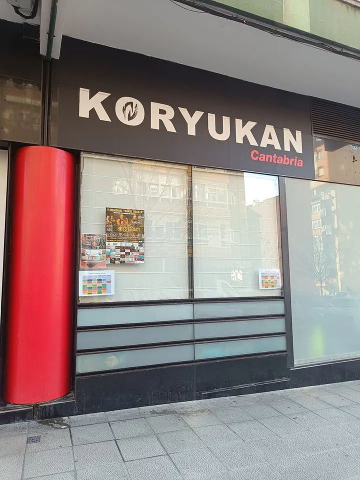Koryukan cantabria — Artes marciales en Perines, Santander