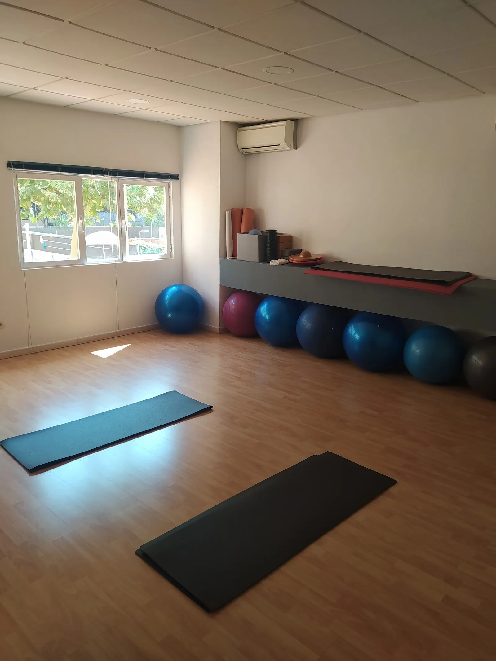 Equilibrarte Salud - Clínica de Fisioterapia y Pilates, Psicología y Podología en Alcorcón — pilates-studio en Suroeste, Alcorcón — 3