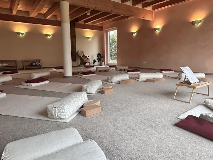 YOGA + MIND — yoga-studio in Verberg, Krefeld — 2