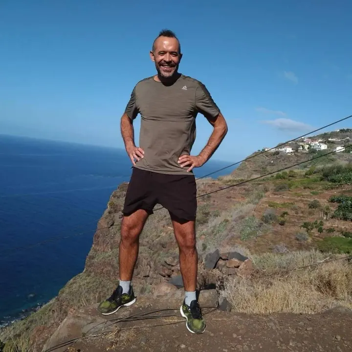Adelino Gonçalves Instrutor — pilates-studio em Ribeira Brava — 3