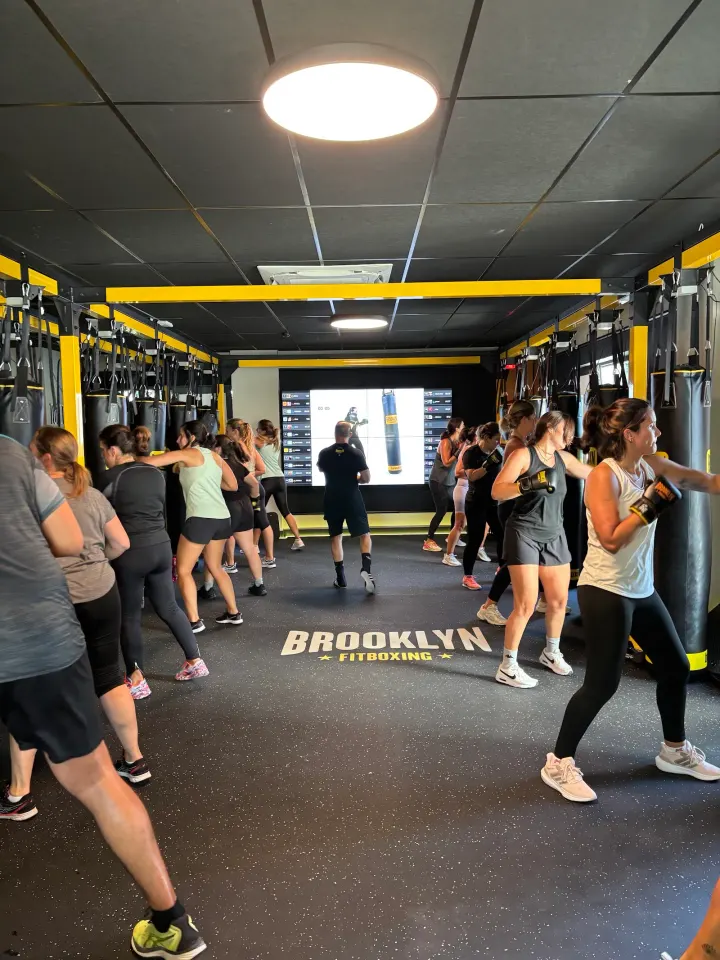 Brooklyn Fitboxing Porto Salvo — Boxe em Porto Salvo