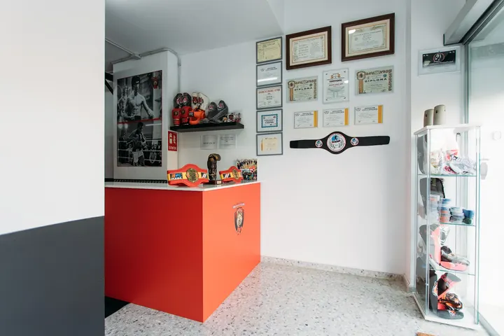 team s.leon ( kick Boxing, k1, Boxeo) — Artes marciales en Poble Nou-Zona Esportiva, Terrassa