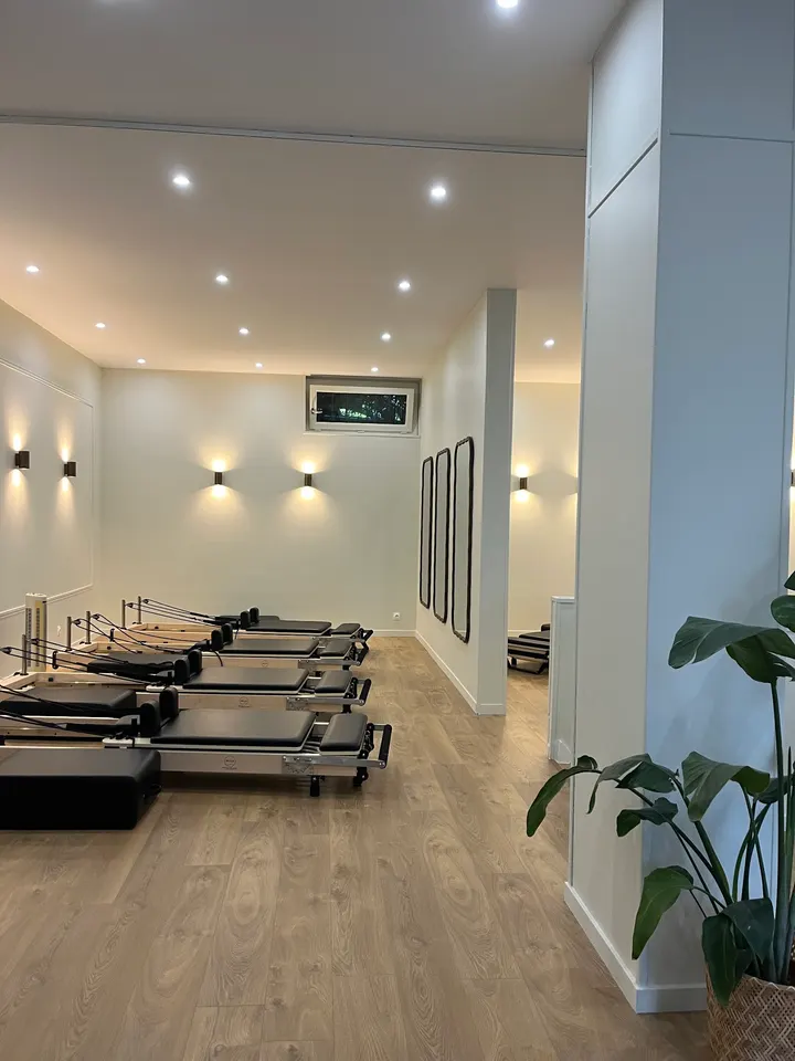 Bulle Studio Pilates - Reformer — Pilates à Savigny-sur-Orge