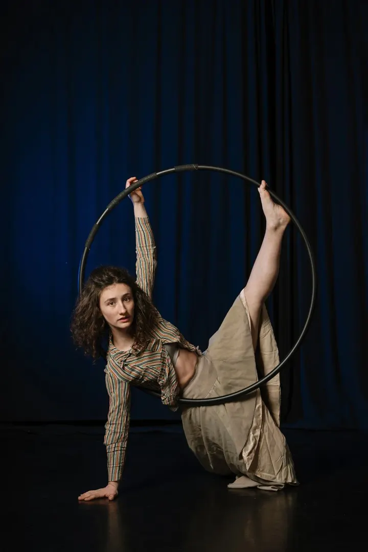 Ecole de cirque de Lyon — arts aériens-studio à Lyon — 3