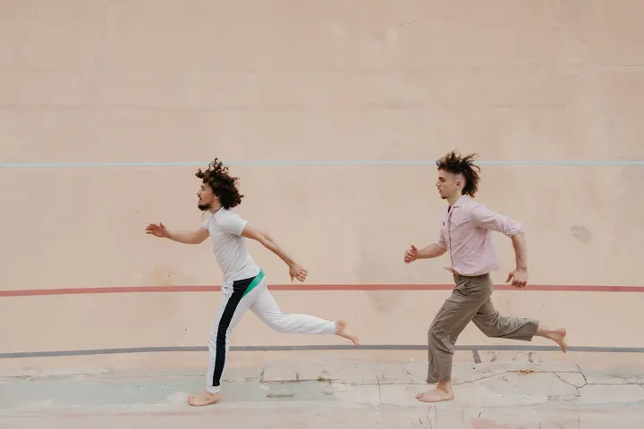 Ecole de cirque de Lyon — arts aériens-studio à Lyon — 6