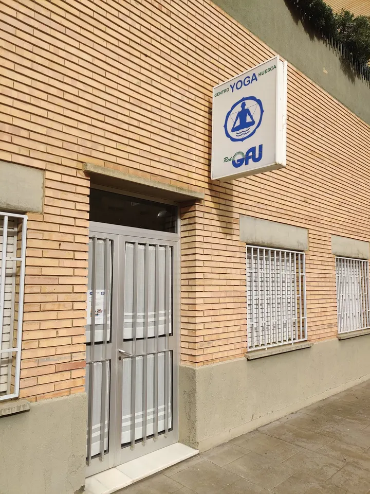 ASOCIACIÓN CENTRO YOGA HUESCA — Yoga en Barrio de la Encarnación, Huesca
