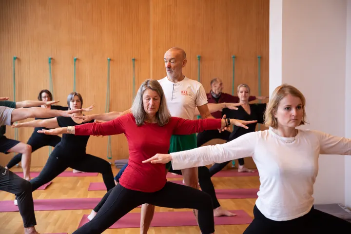 Iyengar Yoga Werkstatt — Yoga in Tempelhof, Berlin