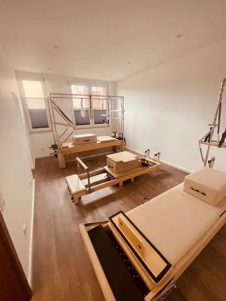HUNDRED PILATES Reformer Studio — pilates-studio in Neuss — 3
