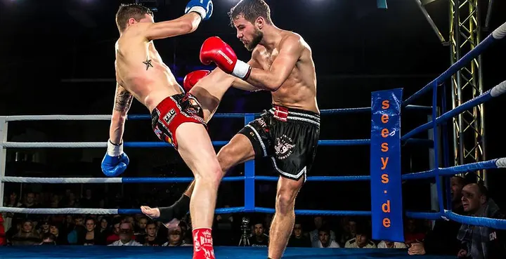 Champions Kickboxing — kampsport-studio i Bergen — 3