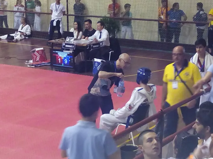 Clube Furio Taekwondo de Canedo — artes marciais-studio em Póvoas, Santa Maria da Feira — 3