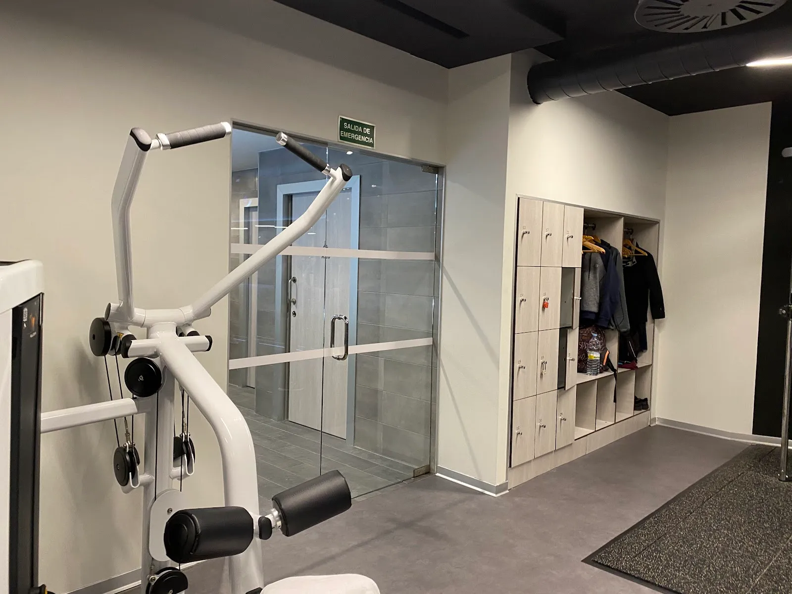 Supera Anytime S.L. — estudio de fitness-studio en Gijón/Xixón — 3