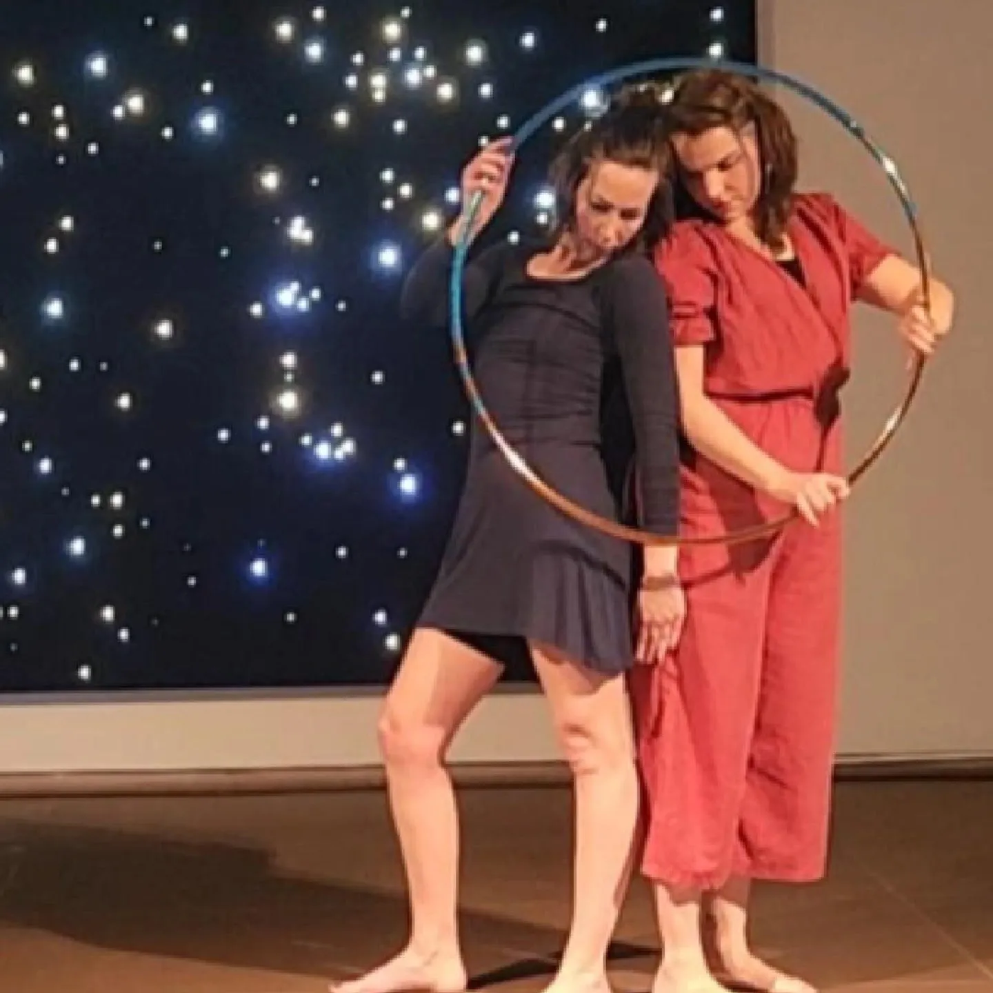 Flowelements - Hoopdance — yoga-studio in Mitte, Bielefeld — 3