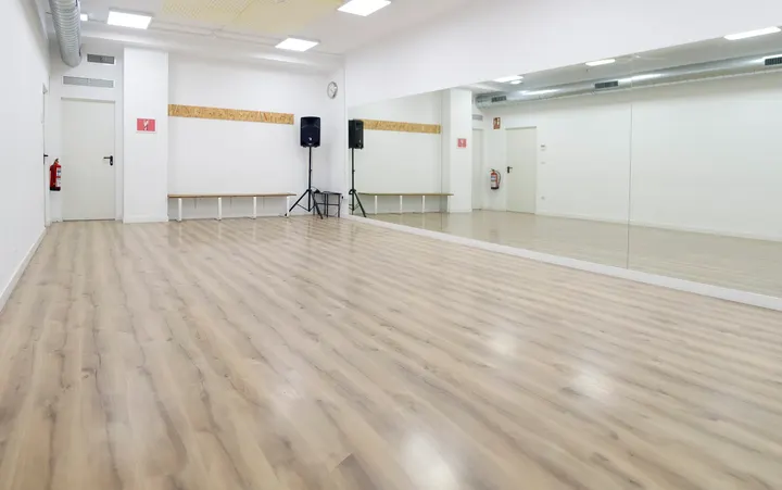Debeat Swing School — baile-studio en Zaragoza — 3