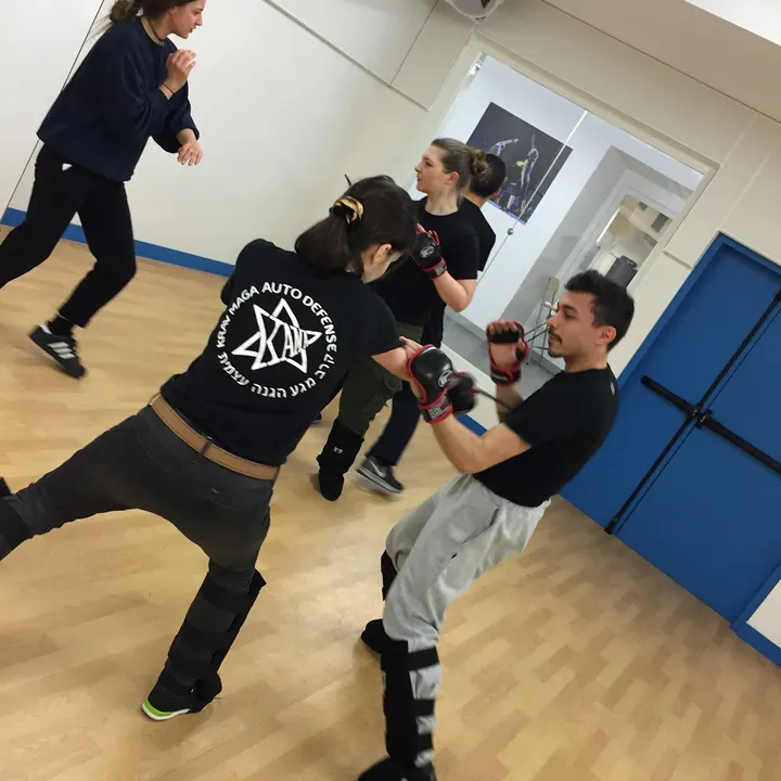 Krav Maga Auto Defense — arts martiaux-studio à Boulogne-Billancourt — 4