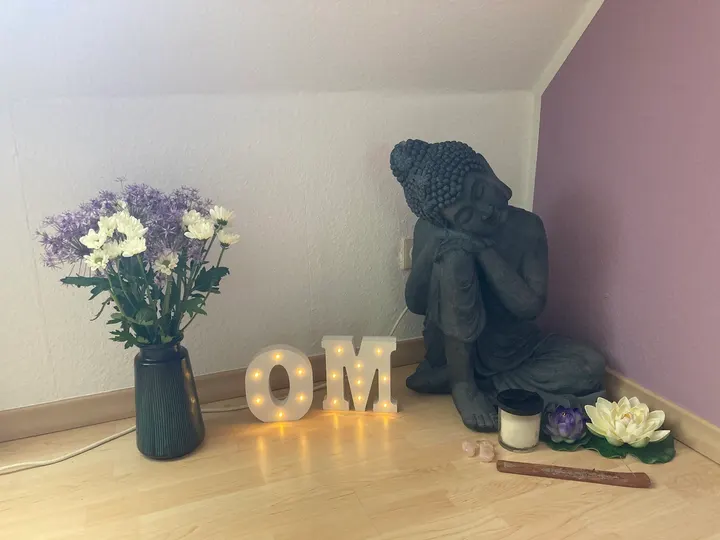 Līlāvatī Yoga — Yoga in West, Ratingen