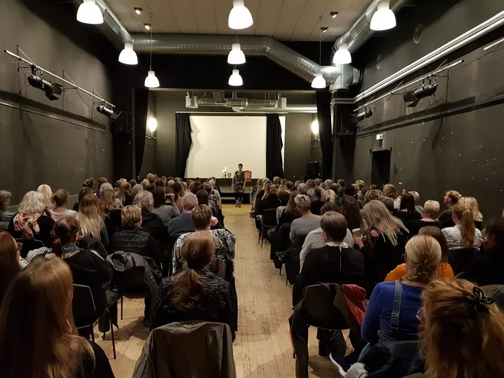 Paloma Zendings ( tidligere Jeanie Marie) — yoga-studio i Roskilde — 5
