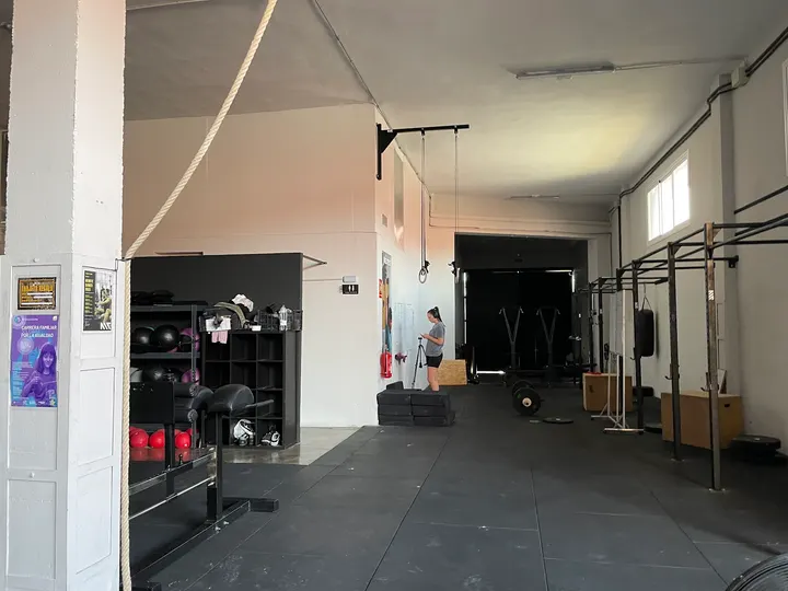 Newfit Box - Weightlifting and Crosstraining — crossfit-studio en El Coromoto, La Laguna — 3