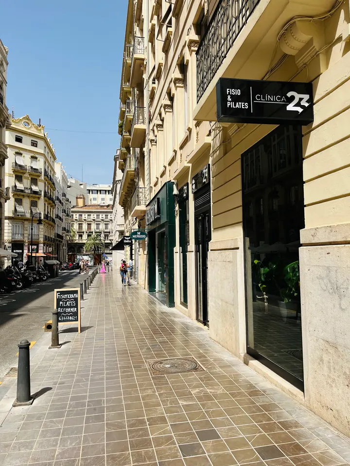 Stone Ayuntamiento - Pilates reformer & Fisio — pilates-studio en Valencia — 3