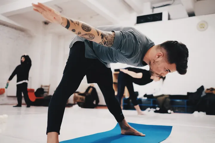 IT'S BALANCE HONEY — yoga-studio in Kreuzberg, Berlin — 2