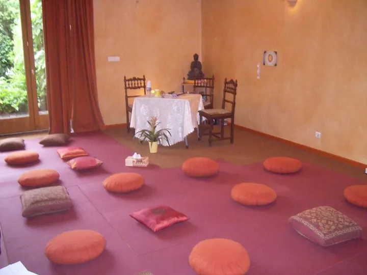 Association Fleur De Lotus — yoga-studio à Dijon — 5