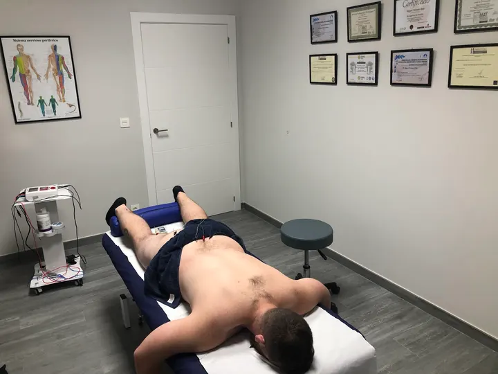 Fisio Activa — entrenamiento personal-studio en Mislata, Valencia — 3