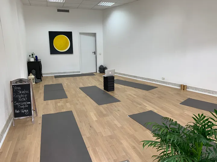 flow Yogaschule Quickborn — Yoga in Hamburg
