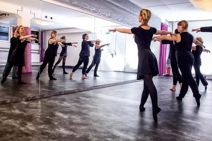 Tanzstudio Sedello — Tanz in Seevetal-Emmelndorf