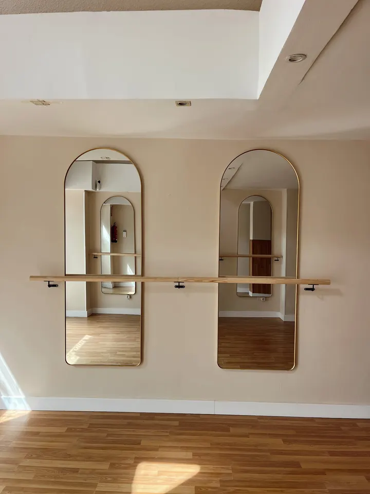 La Lajita Studio · Yoga & Barre — Yoga en Huelva