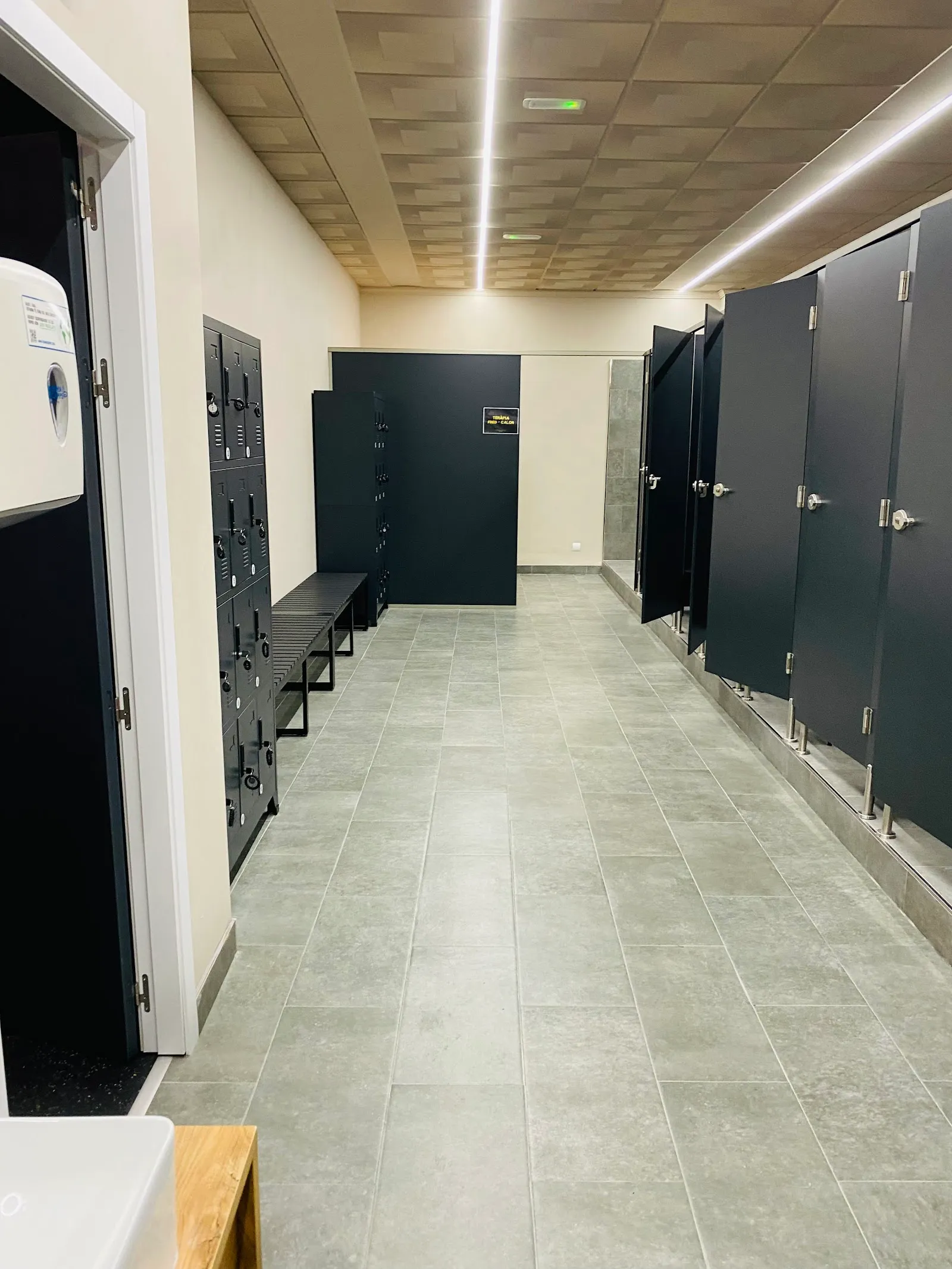 GYMNAS VELYUS — estudio de fitness-studio en Tortosa — 3