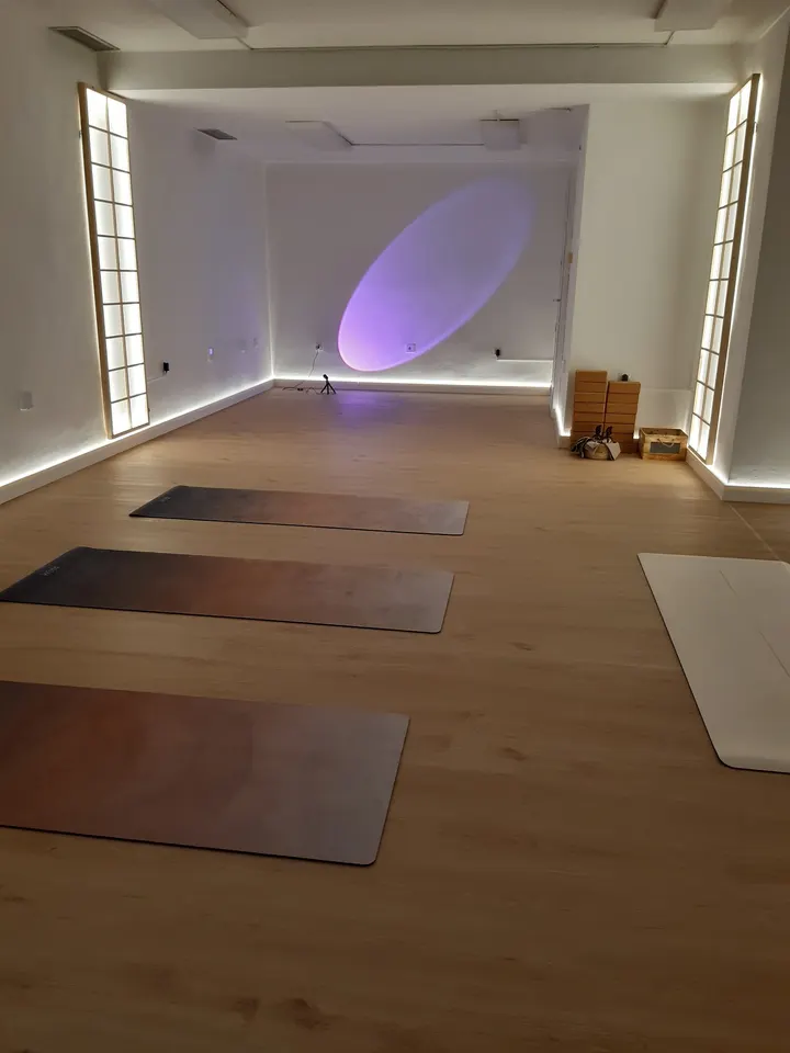 Umbra | Espacio de Yoga y Movimiento Expresivo — yoga-studio en Fígares, Granada — 3