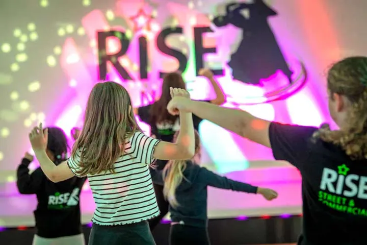 RISE Dance Hawksworth Wood Village — dance-studio in Leeds — 5