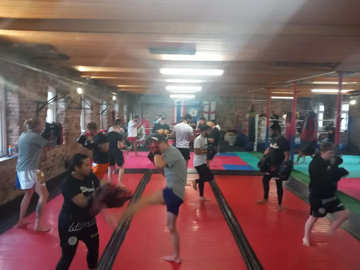 Dean Whites World Famous Muay Thai Kickboxing Gym — kickboxing-studio in Batley Carr, Dewsbury — 3