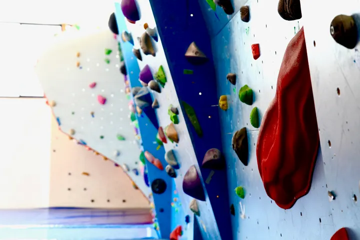 Movimento Verticale — arrampicata-studio a Cesanella, Senigallia — 2